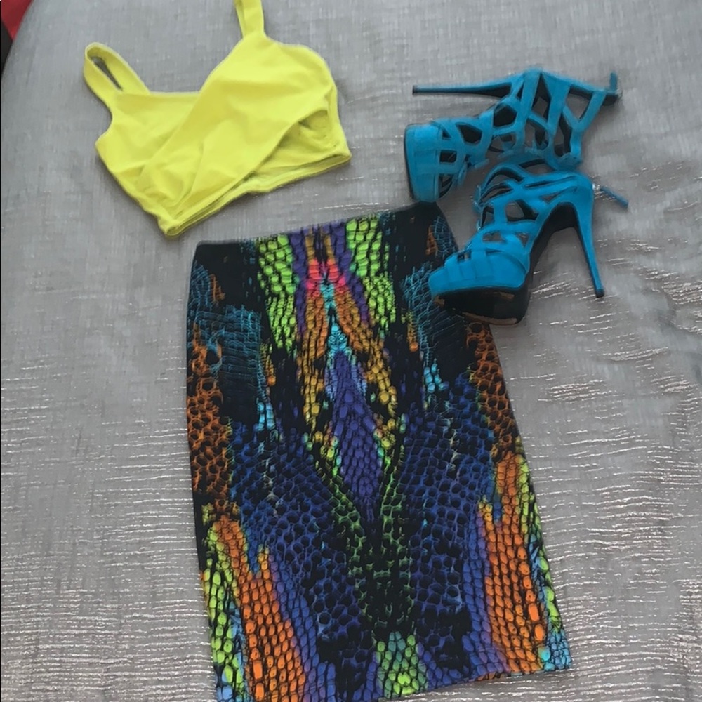 McQ by Alexander McQueen skirt! Stretchy!